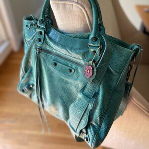 Auth Balenciaga Fall/Winter 2011 Vert Sauge Sage Agneau Velo Crossbody